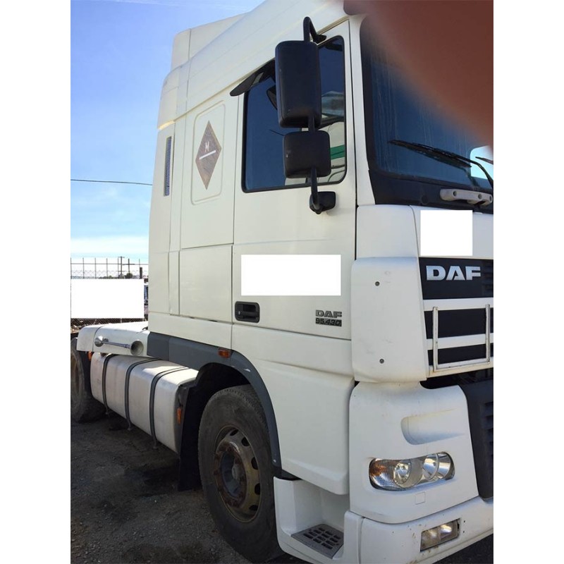 camion-daf-ftxf95430-de-2005 (1)